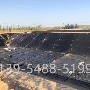 新希望项目氧化塘土工膜施工案例